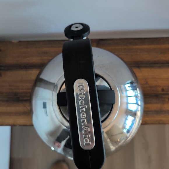 2 Quart KitchenAid Stainless Steel Whistling Tea Kettle - Picture 2 of 7